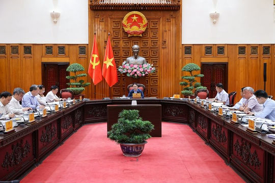  Biến thể chế thành lợi thế cạnh tranh quốc gia