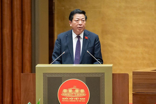 Sửa Luật Hàng không dân dụng: Khắc phục tình trạng chậm, hủy chuyến