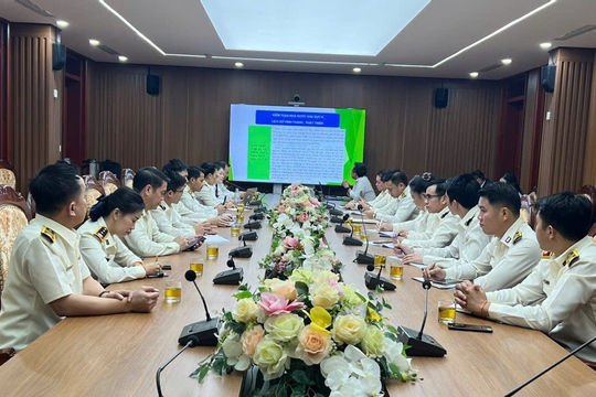 KTNN khu vực II: Trao đổi, chia sẻ kinh nghiệm chuyên môn với kiểm toán viên Lào KTNN khu vực II: Trao đổi, chia sẻ kinh nghiệm chuyên môn với kiểm toán viên Lào