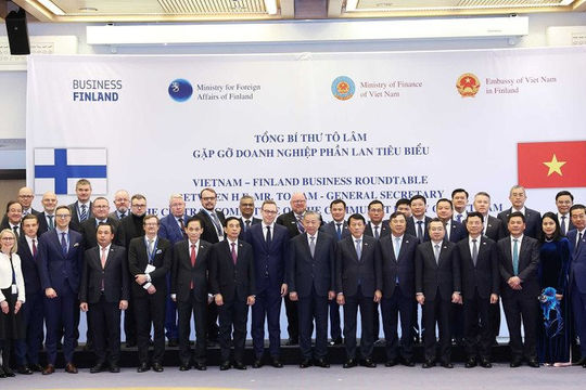 Tổng Bí thư Tô Lâm gặp gỡ doanh nghiệp Phần Lan tiêu biểu Tổng Bí thư Tô Lâm gặp gỡ doanh nghiệp Phần Lan tiêu biểu