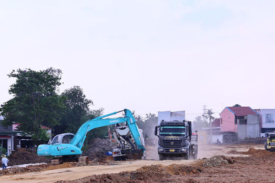 Đồng Nai: 4/17 khoản thu nội địa vượt dự toán, thu ngân sách đạt trên 73 nghìn tỷ đồng Đồng Nai: 4/17 khoản thu nội địa vượt dự toán, thu ngân sách đạt trên 73 nghìn tỷ đồng