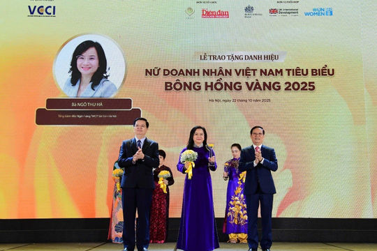 “Nữ doanh nhân Việt Nam tiêu biểu - Bông hồng vàng” của SHB “Nữ doanh nhân Việt Nam tiêu biểu - Bông hồng vàng” của SHB