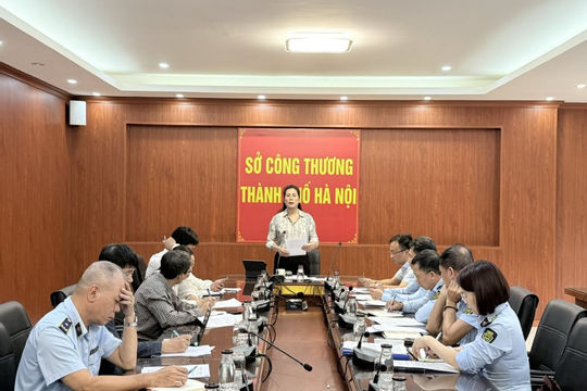Hà Nội mở cao điểm kiểm tra liên ngành chống buôn lậu, gian lận thương mại từ 15/10 đến 15/12/2025 Hà Nội mở cao điểm kiểm tra liên ngành chống buôn lậu, gian lận thương mại từ 15/10 đến 15/12/2025