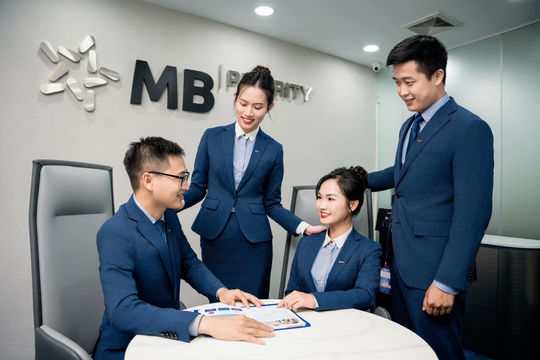 Hiệu quả – Bền vững – Tiên phong: Dấu ấn MB 9 tháng đầu năm 2025 Hiệu quả – Bền vững – Tiên phong: Dấu ấn MB 9 tháng đầu năm 2025