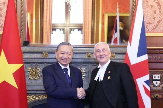 Tổng Bí thư Tô Lâm hội kiến Chủ tịch Hạ viện Anh Lindsay Hoyle Tổng Bí thư Tô Lâm hội kiến Chủ tịch Hạ viện Anh Lindsay Hoyle