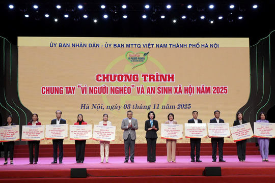 Hà Nội tiếp nhận hơn 93 tỷ đồng chung tay vì người nghèo và an sinh xã hội