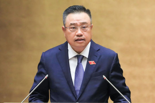 Đồng chí Trần Sỹ Thanh được bầu giữ chức Chủ nhiệm Ủy ban Kiểm tra Trung ương