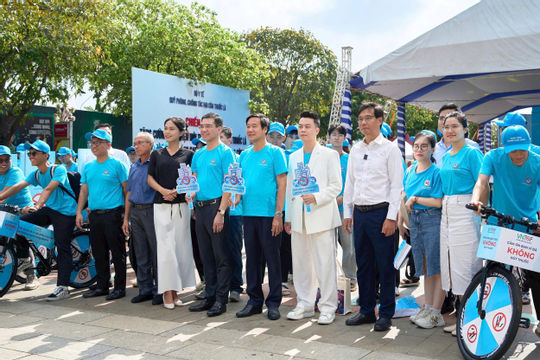 Chung tay xây dựng môi trường du lịch không khói thuốc