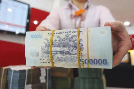 Tín dụng tăng tốc -  mừng nhưng vẫn lo