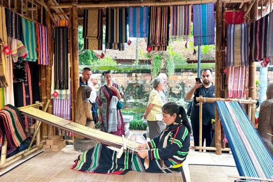 Hà Nội khẳng định hình ảnh "Thành phố sáng tạo - nơi di sản sống cùng thời đại"