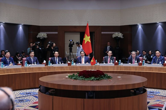 Việt Nam - Algeria chính thức nâng cấp quan hệ lên Đối tác Chiến lược