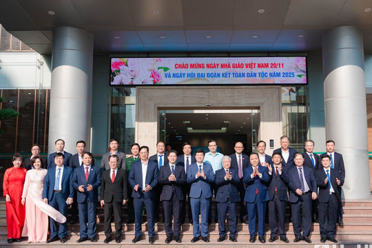 Lắng đọng cảm xúc tại Ngày hội tri ân các nhà giáo Trường Đại học Công nghiệp Hà Nội