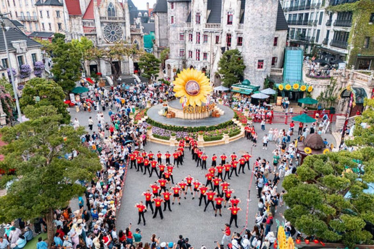 Đà Nẵng: Lượng khách cơ sở lưu trú phục vụ tăng 25,8%