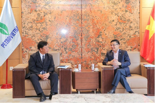 Petrovietnam và Sumitomo thúc đẩy hợp tác cung ứng cho điện gió ngoài khơi