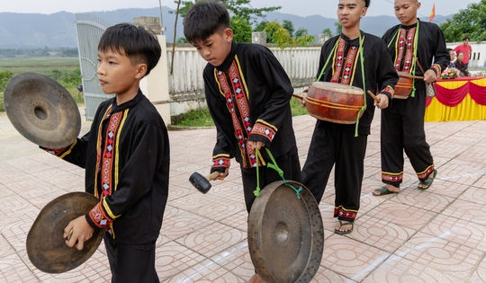 Gắn bảo tồn văn hóa với phát triển sinh kế: Hướng đi bền vững cho vùng đồng bào dân tộc thiểu số