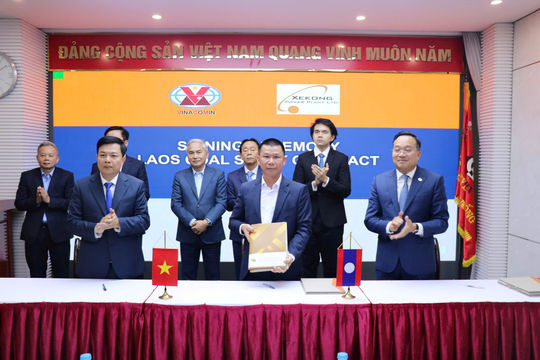 Ký kết mua bán than giữa Công ty CP Xuất nhập khẩu than -Vinacomin, Công ty CP Kinh doanh than Miền Bắc - Vinacomin với đối tác Lào 