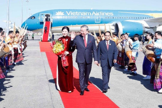 Tổng Bí thư Tô Lâm bắt đầu thăm cấp Nhà nước Cộng hòa Dân chủ Nhân dân Lào