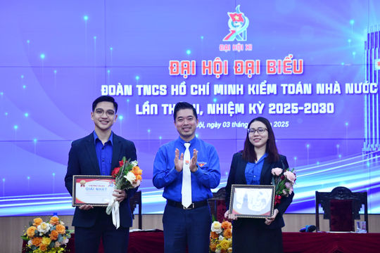 Trao giải Cuộc thi thiết kế ý tưởng Logo và Slogan Đại hội Đoàn Thanh niên Kiểm toán nhà nước lần thứ XI
