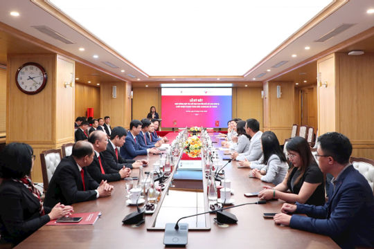 Agribank và VNPAY ký kết hợp tác triển khai gói giải pháp chuyển đổi số cho hộ kinh doanh