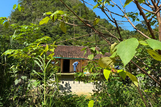 Giảm nghèo bền vững gắn với xây dựng nông thôn mới tại Cao Bằng