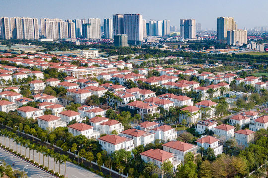 Chi phí vốn tăng: Thị trường bất động sản đối mặt nhiều sức ép