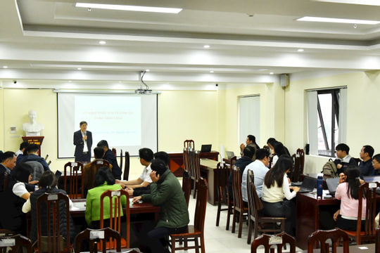 Bồi dưỡng kỹ năng phân tích, đánh giá chính sách công và kiểm toán trách nhiệm kinh tế