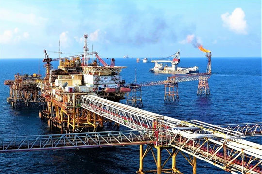 Đề xuất mục tiêu khai thác dầu thô từ 7 - 9,5 triệu tấn/năm trong giai đoạn 2026-2030