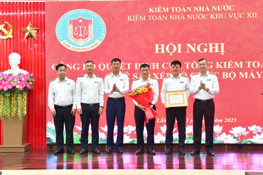 Tinh gọn tổ chức bộ máy, nâng cao chất lượng hoạt động