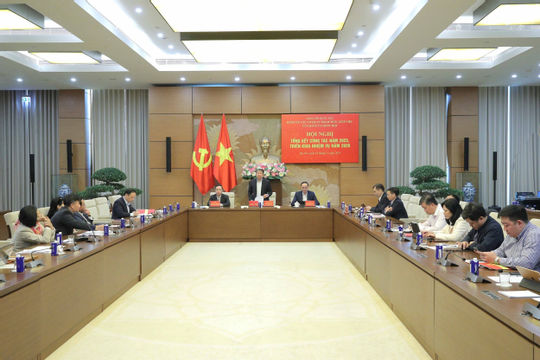 Đảng ủy các cơ quan tham mưu, giúp việc của Đảng ủy Quốc hội hoàn thành toàn diện nhiệm vụ năm 2025