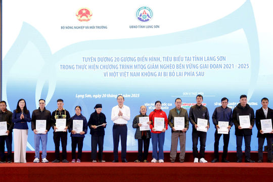 Việt Nam là điểm sáng của châu Á về giảm nghèo bền vững