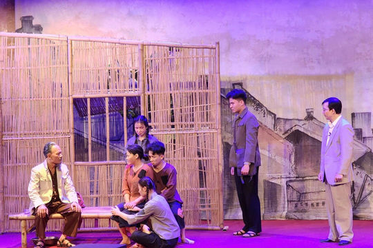 Lan tỏa hình ảnh Bác Hồ qua Chương trình nghệ thuật “Bác Hồ, một tình yêu bao la”