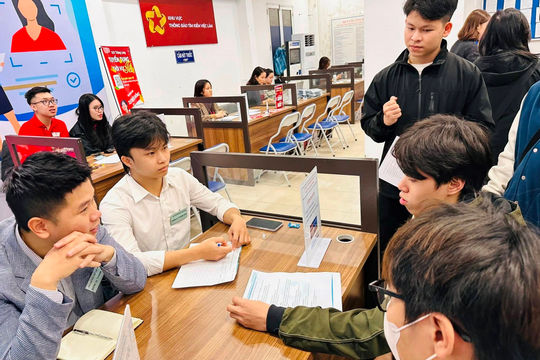 Bảo hiểm thất nghiệp: Tháo gỡ “nút thắt” chính sách để ổn định an sinh Thủ đô