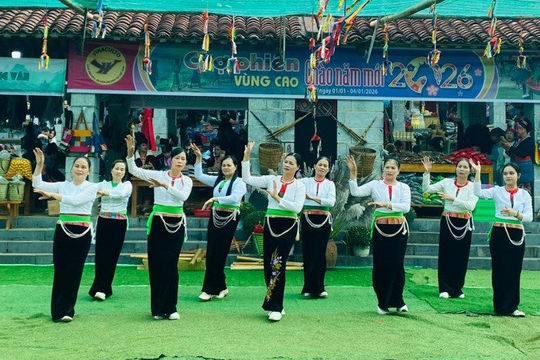  “Tết bản làng” - Không gian hội tụ sắc xuân các dân tộc Việt Nam