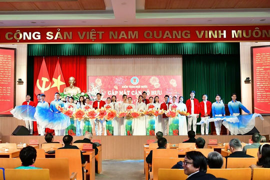 Ấm áp nghĩa tình buổi gặp mặt cán bộ hưu trí của Kiểm toán nhà nước