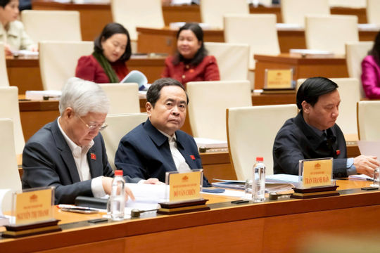 122 người được giới thiệu ứng cử đại biểu Quốc hội hoạt động chuyên trách khóa XVI ở Trung ương