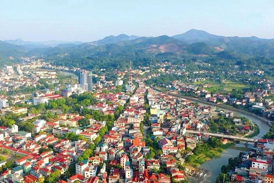 Quyết tâm xây dựng Cao Bằng trở thành tỉnh năng động, phát triển nhanh và bền vững