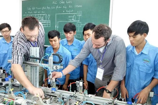 Thất nghiệp - Những nghịch lý trong nền kinh tế số và lời giải