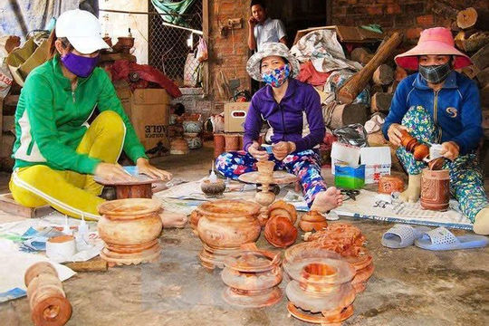 Nâng cao tỷ lệ tham gia bảo hiểm thất nghiệp tại các làng nghề