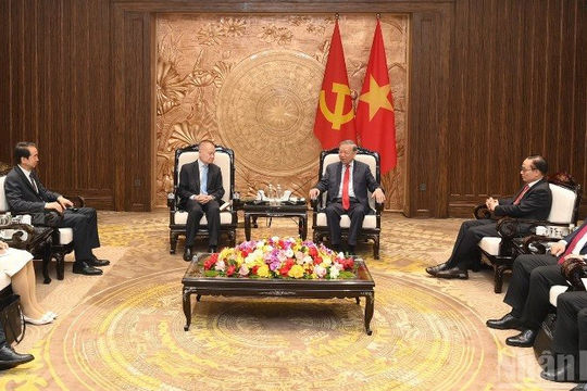 Tổng Bí thư Tô Lâm tiếp Đặc phái viên của Tổng Bí thư, Chủ tịch Trung Quốc Tập Cận Bình