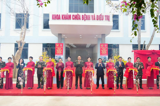 Khánh thành Tòa nhà Khám chữa bệnh Trung tâm Y tế Tương Dương