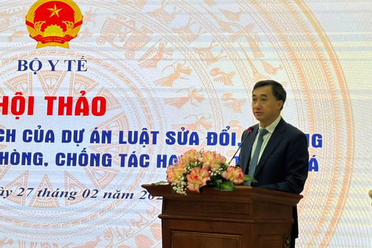 Đề xuất cấm trưng bày thuốc lá dưới mọi hình thức
