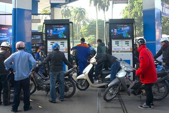 Tránh để xảy ra tình trạng cửa hàng bán lẻ xăng dầu dừng bán không có lý do