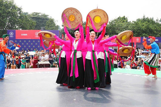 Triển khai thực hiện Nghị quyết số 80-NQ/TW về phát triển văn hóa Việt Nam: “Vốn văn hóa” là nền tảng để xây dựng và hoàn thiện thể chế công nghiệp văn hóa