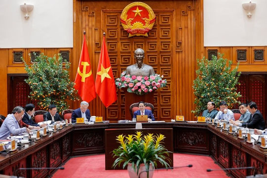 Tiếp tục tháo gỡ các dự án tồn đọng, khơi thông nguồn lực, thúc đẩy tăng trưởng