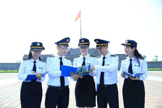 Đẩy mạnh nghiên cứu, học tập, quán triệt, tuyên truyền, triển khai các quy định của Đảng