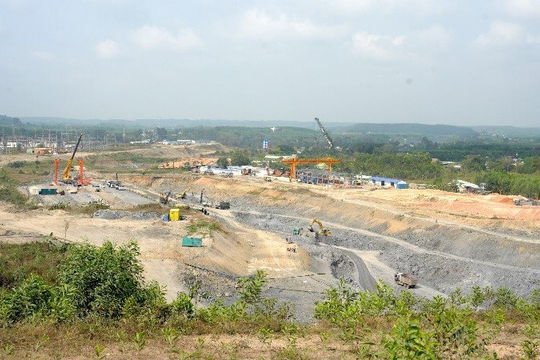 Tạo khí thế thi đua hoàn thành các công trình điện trọng điểm