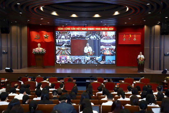 Làm rõ nhiều vướng mắc trong thực tiễn xét xử toàn ngành Tòa án