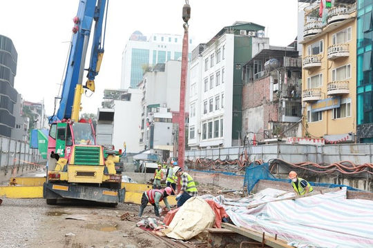 Hà Nội nỗ lực duy trì đà tăng trưởng bền vững