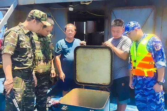 Siết chặt quản lý kinh doanh, vận chuyển xăng dầu tại khu vực biên giới