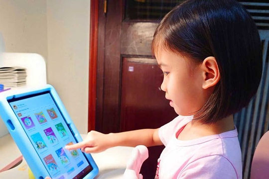 Không được chèn quảng cáo, nội dung kinh doanh trong sách giáo khoa điện tử